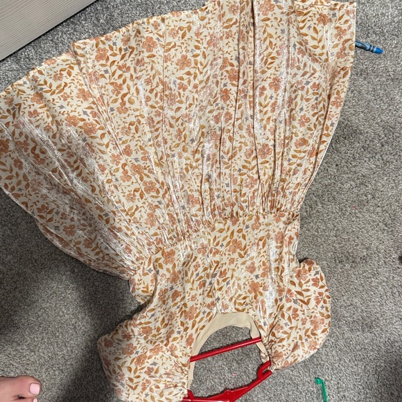 Charming Cream Floral Kids Formal Dress - Picture 4 of 5